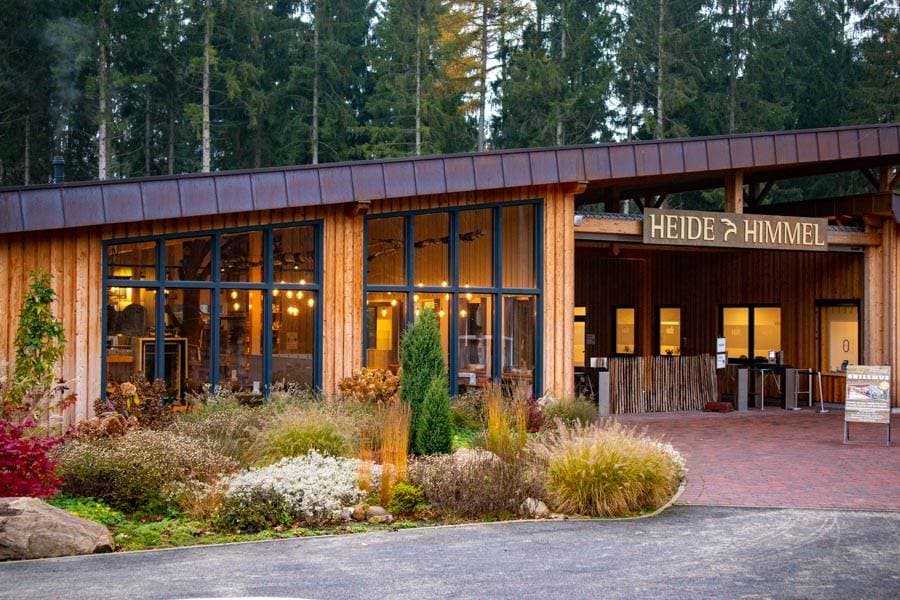 eingang, haus, restaurant, bäume, baumwipfelpfad, wegentrance, house, restaurant, trees, treetop path, pathindgang, hus, restaurant, træer, treetop walk, stiingang, huis, restaurant, bomen, boomtop wandeling, pad