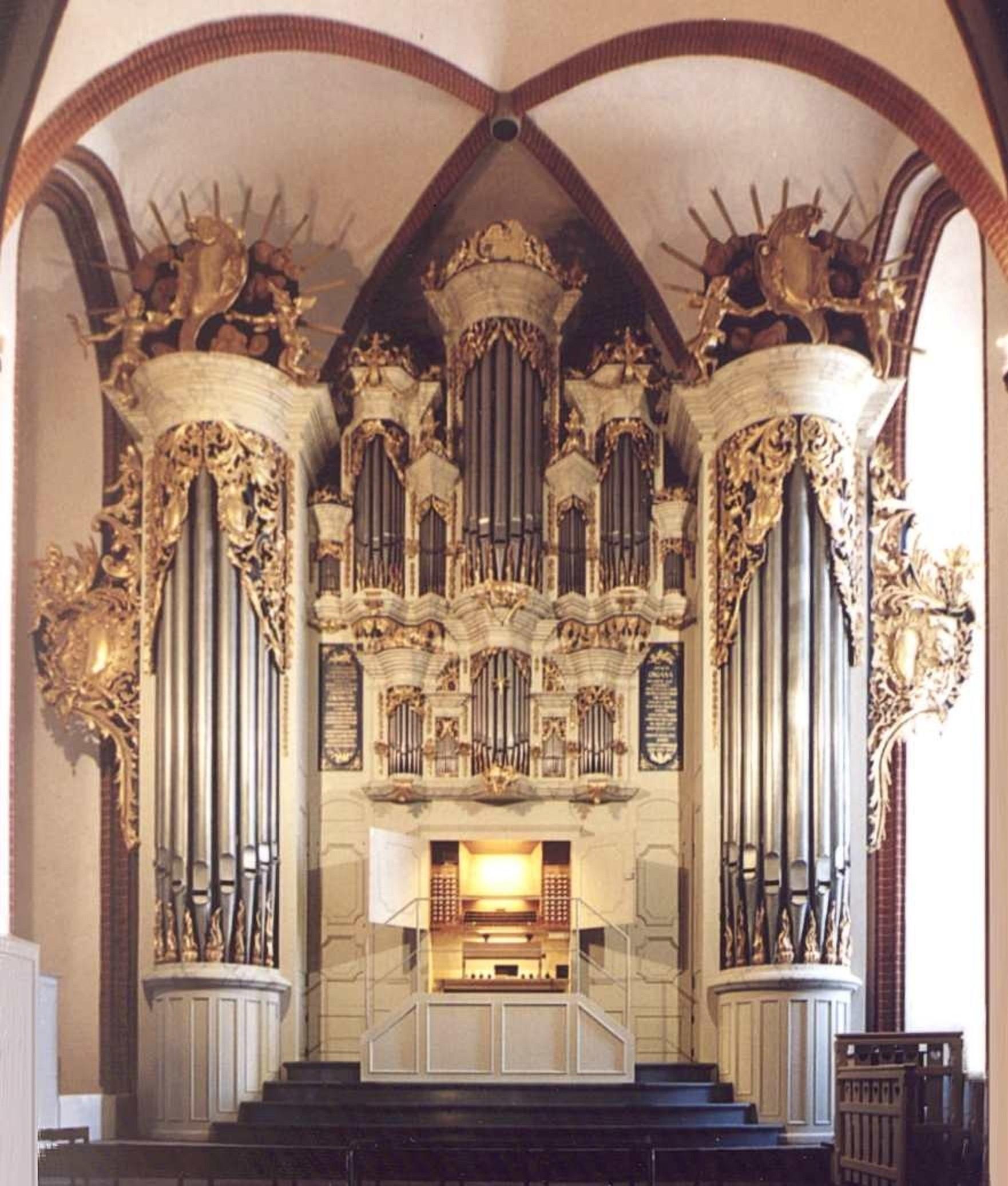 Uelzen-Orgel 3