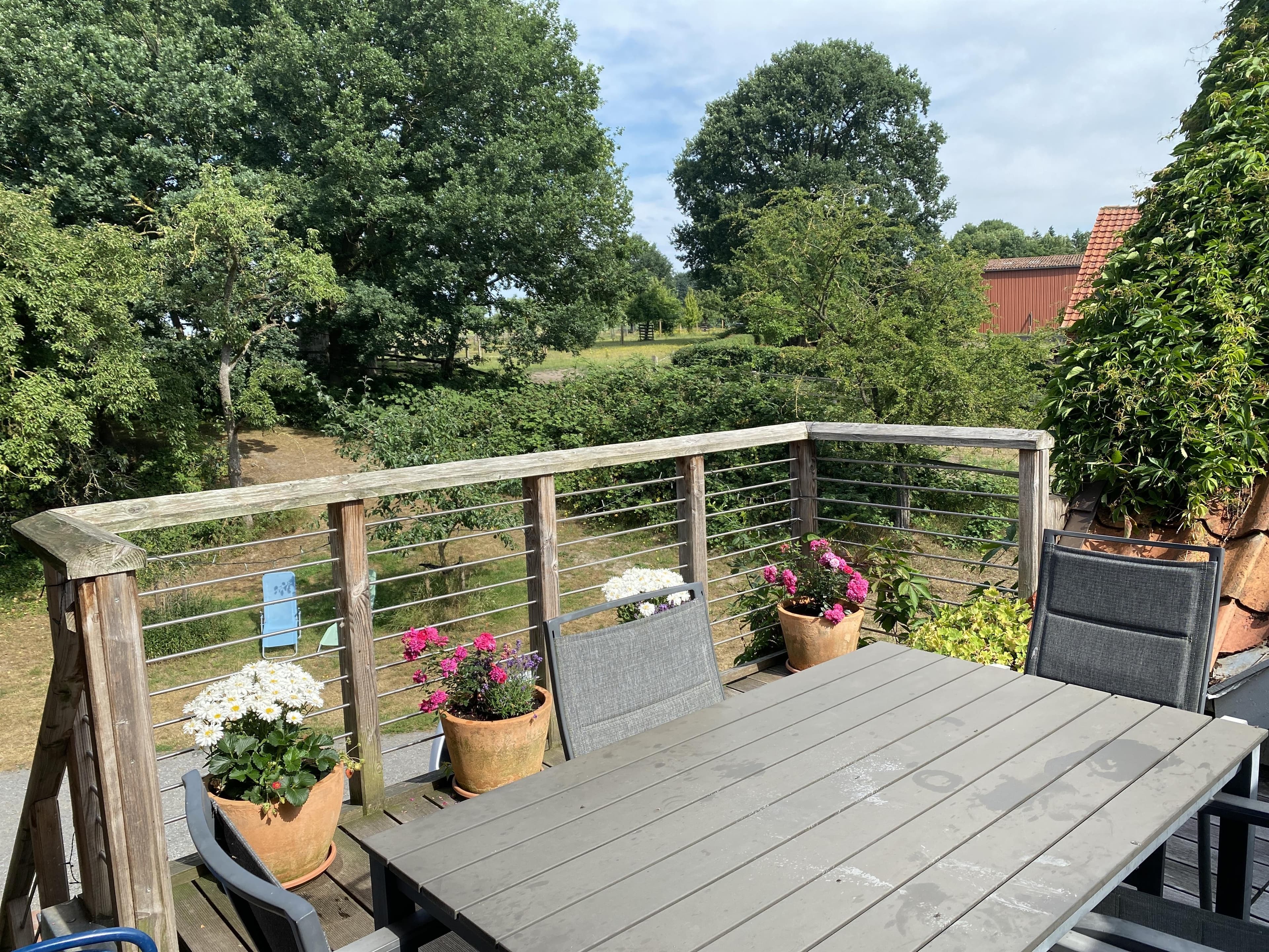 Neuland-Hof Spöring Ferienwohnung Schwalbennest Balkon