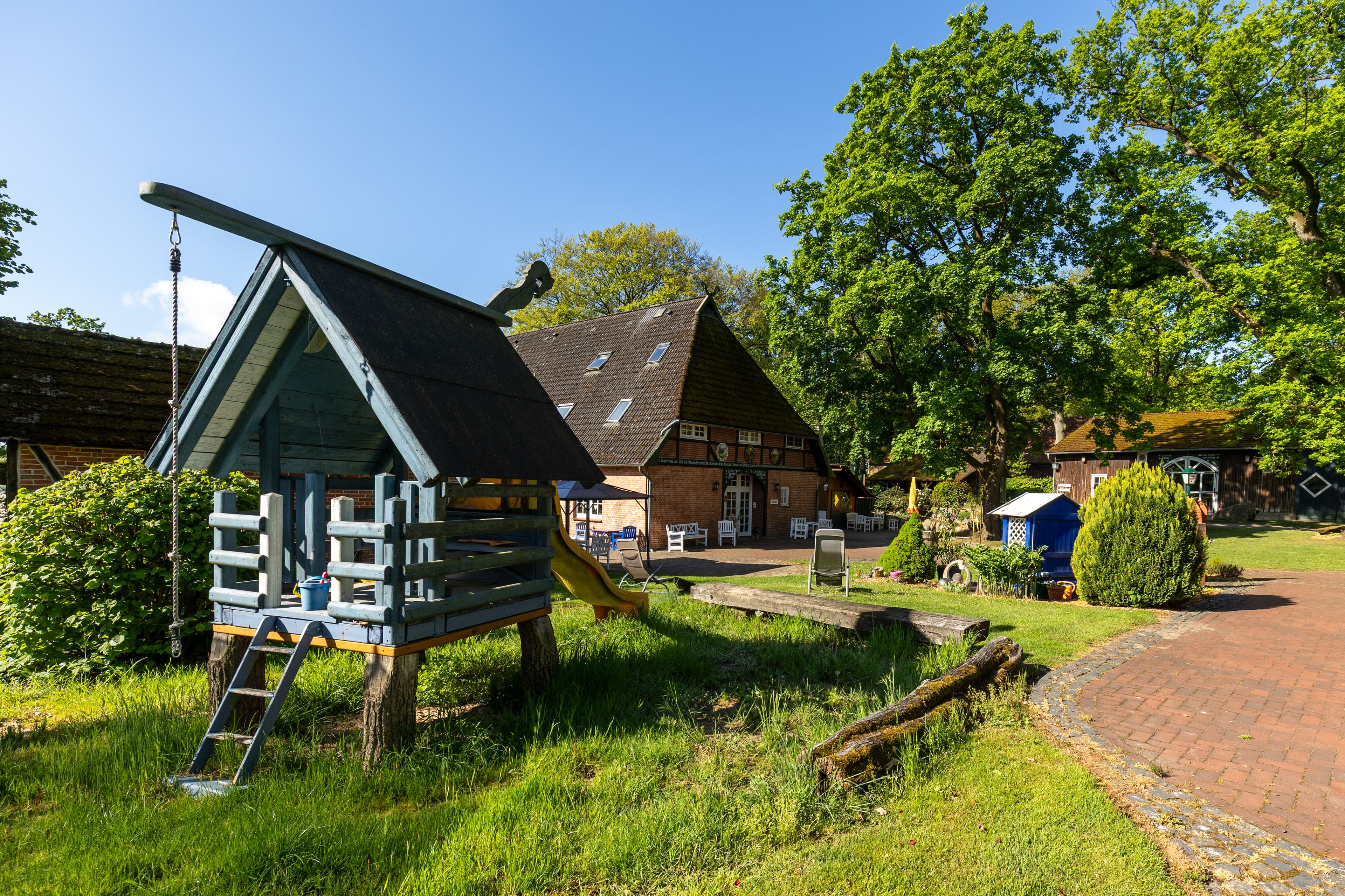 Kleiner Spielplatz am Naturotel Hof Ehlers bei Bergen