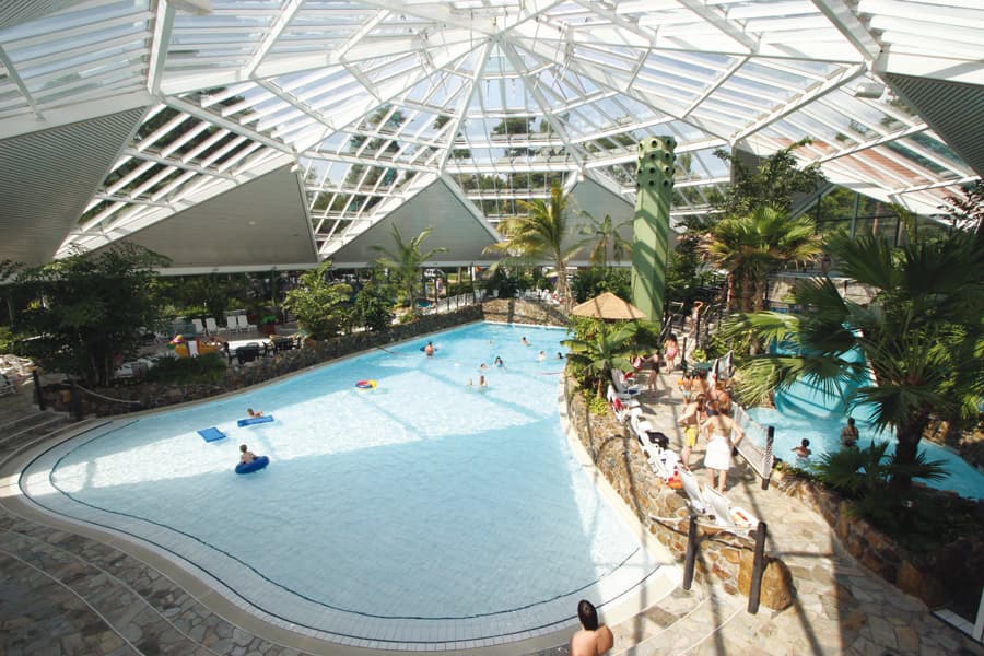 tropisches Badeparadies für die gäste des südsee camp campingplatz