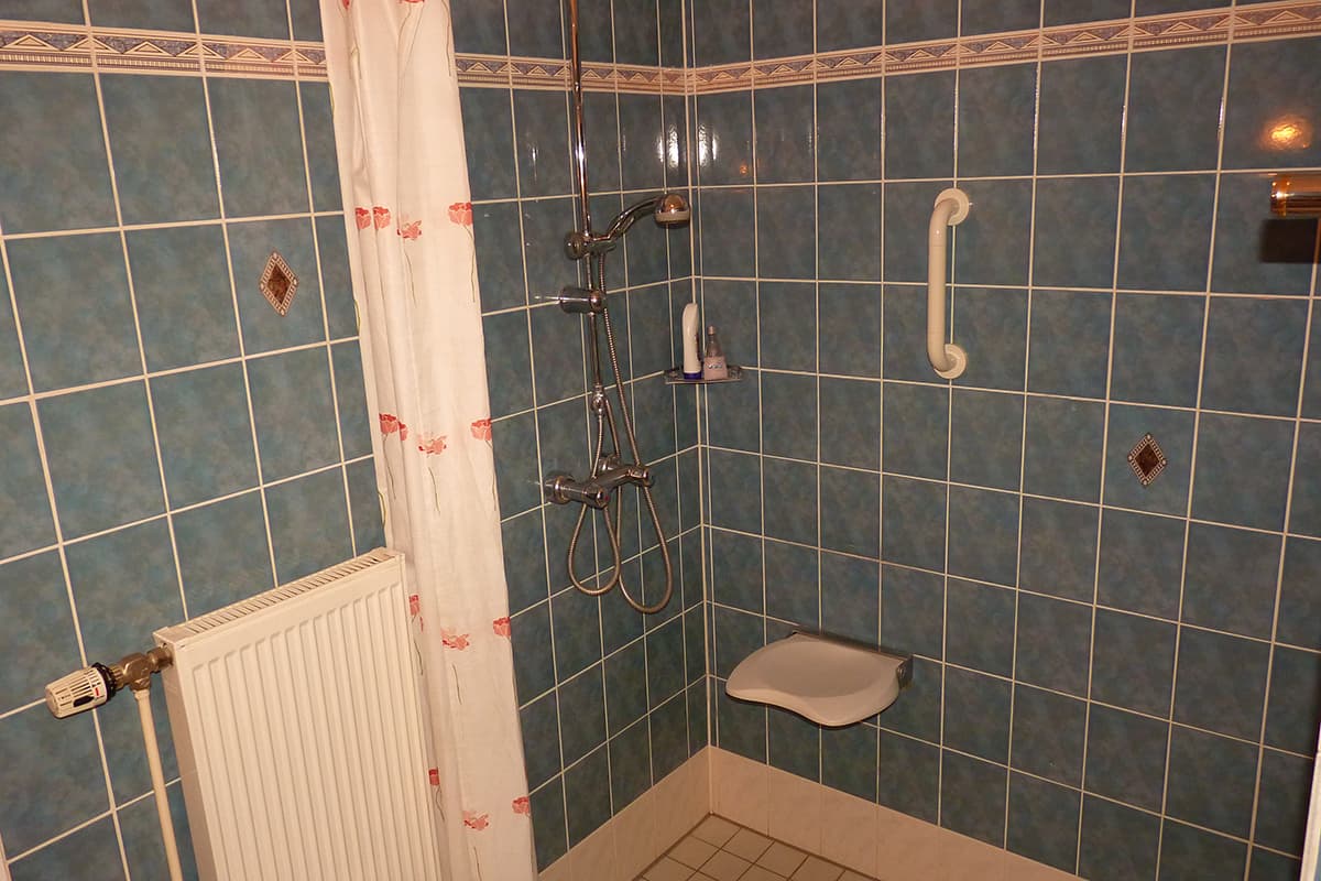 Ferienwohnungen Pension LindhoferApartments Pension LindhoferFerielejligheder Pension LindhoferVakantiewoningen Pension Lindhofer