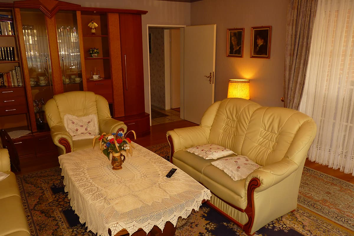 Ferienwohnungen Pension LindhoferApartments Pension LindhoferFerielejligheder Pension LindhoferVakantiewoningen Pension Lindhofer