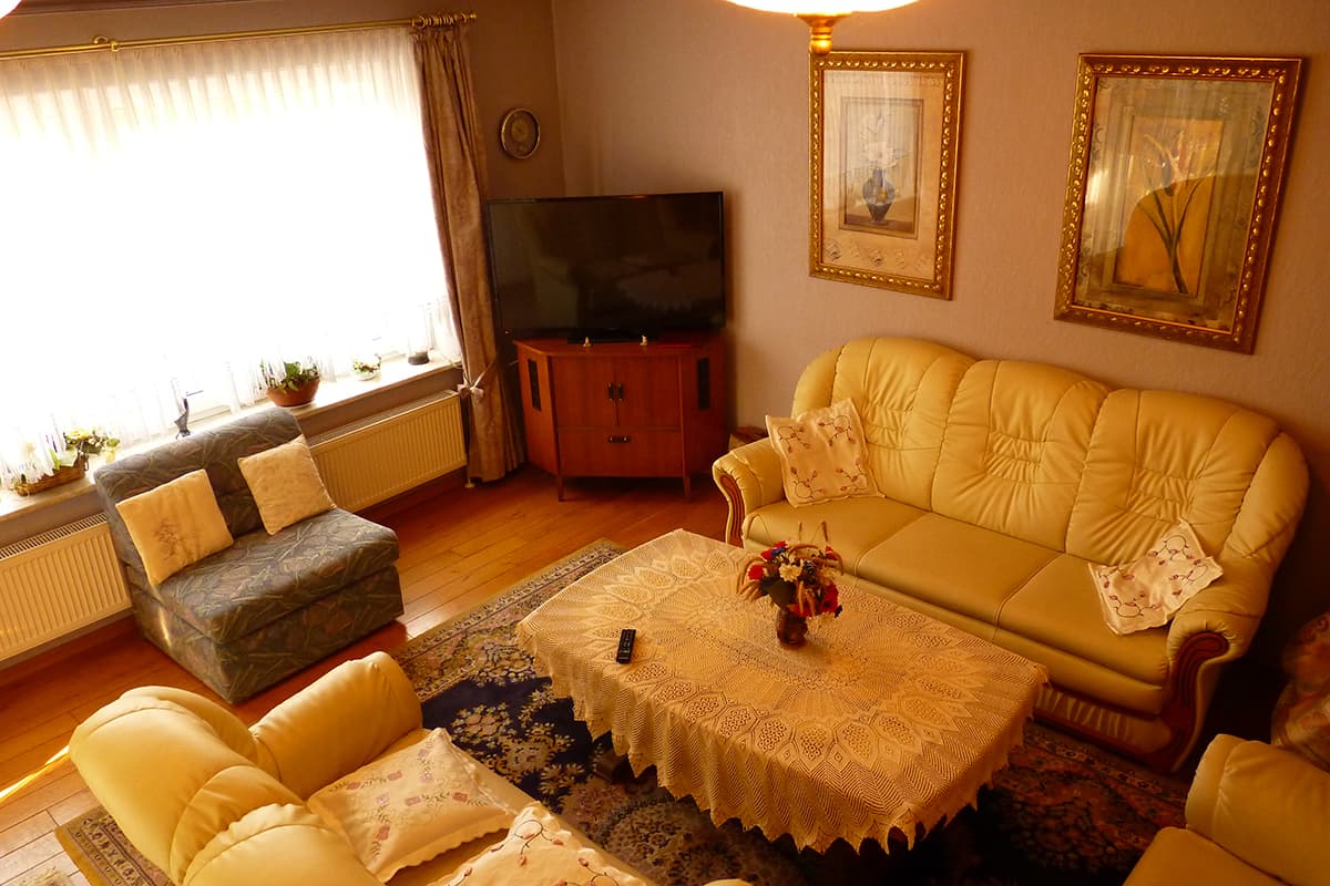 Ferienwohnungen Pension LindhoferApartments Pension LindhoferFerielejligheder Pension LindhoferVakantiewoningen Pension Lindhofer