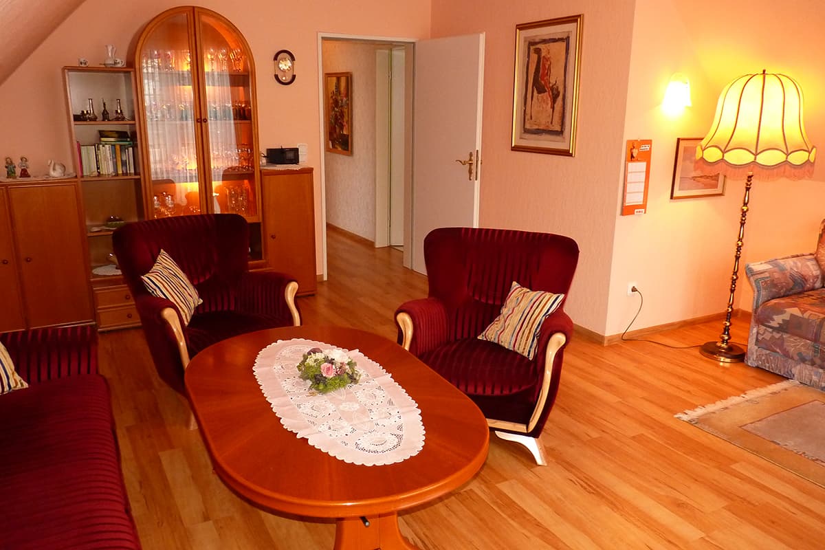 Ferienwohnungen Pension LindhoferApartments Pension LindhoferFerielejligheder Pension LindhoferVakantiewoningen Pension Lindhofer