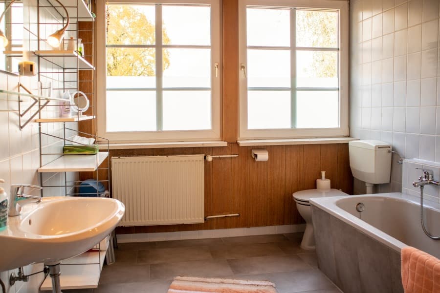 Badezimmer der Ferienwohnung im Obergeschoss auf Hof Marwedel