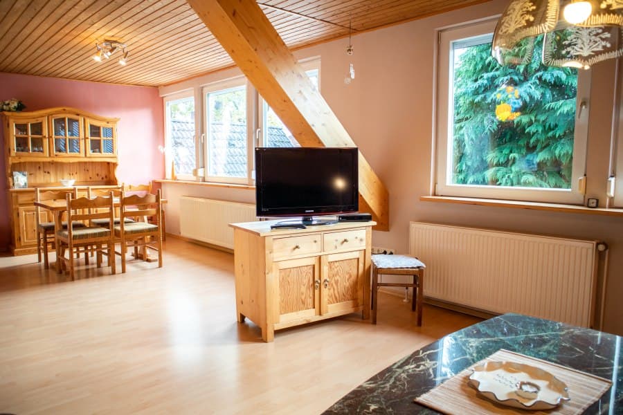 Wohnzimmer der Ferienwohnung im Obergeschoss auf Hof Marwedel