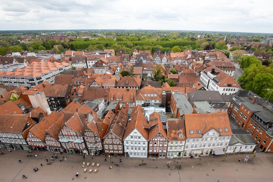 Celle von oben Drohnenaufnahme Stadturlaub